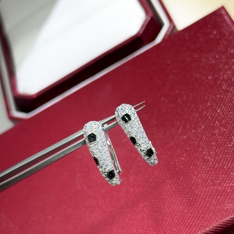 Ca*t1er earrings